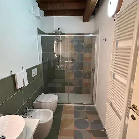 Chez Madame Gæstehus Ferrara