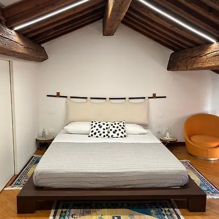 Chez Madame Guest house *