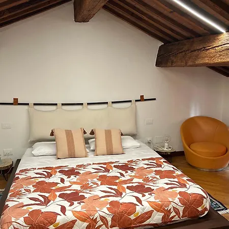 Chez Madame ゲストハウス フェラーラ