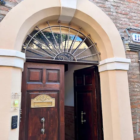 Chez Madame 3* 페라라